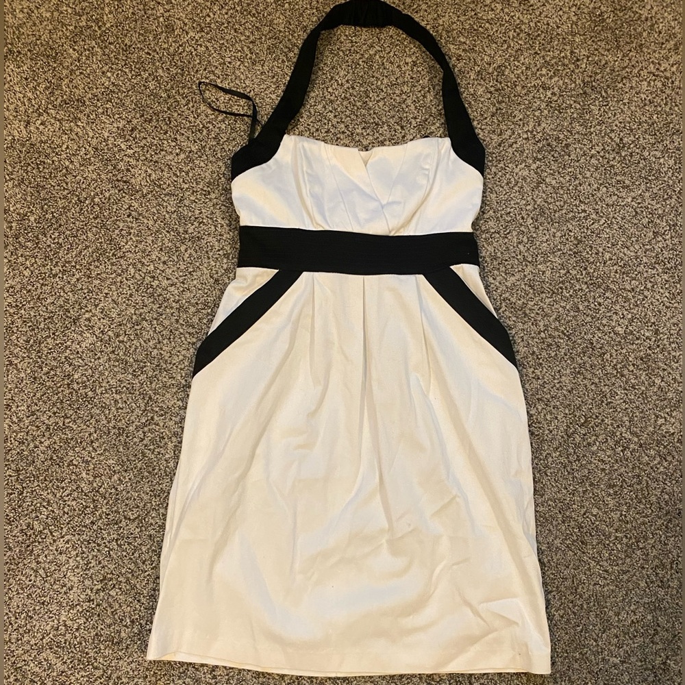 City Triangles Sz 5 Women’s Halter Dress with Pockets